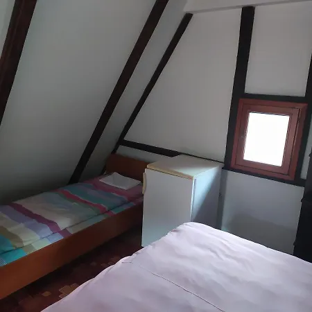 Apartament Dedina Kuca 1937 *