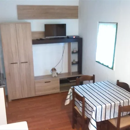 Apartment Dedina Kuca 1937 *